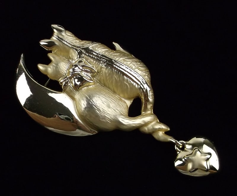 Mint Vintage Cat On The Moon Brooch (1 of 3)