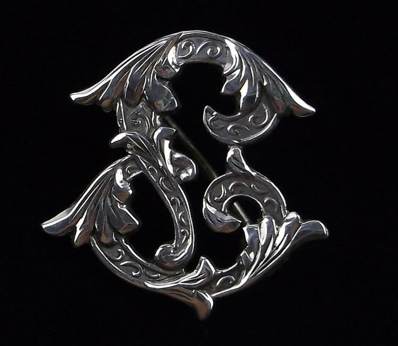 Mint Vint 1950s Taxco Sterling Silver Initial E Brooch (1 of 3)