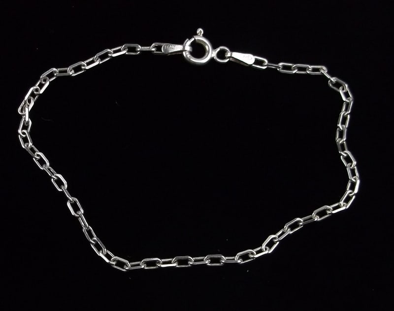 Stunning Vintage Sterling Silver Chain Bracelet 7": Guaranteed 925 Sterling Silver in excellent condition.