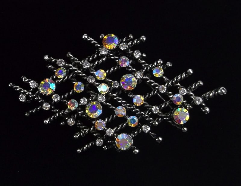 Mint Vint Designer Aurora Borealis Rhinestone Brooch (1 of 3)