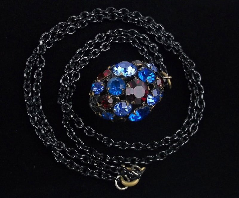 Stunning Vint 1950s Austria Crystal Egg Necklace 24" (1 of 3)