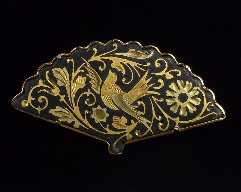 Mint Vintage 1960s Bird Fan Brooch: Mint Condition, In Like New Condition, Perfect