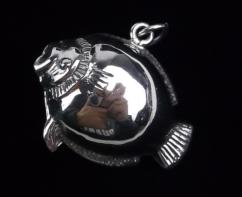 Mint Vintage Sterling Silver Fish Pendant (1 of 2)