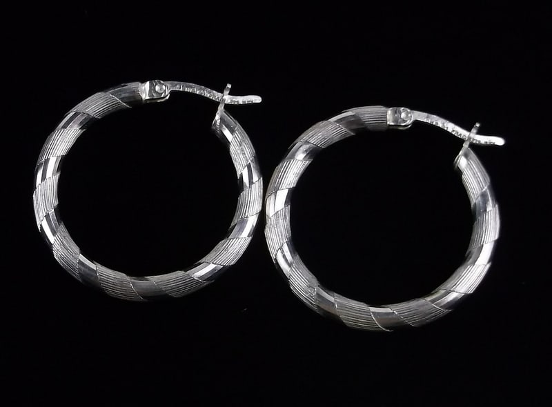 Mint Vintage Sterling Silver Hoop Earrings (1 of 2)