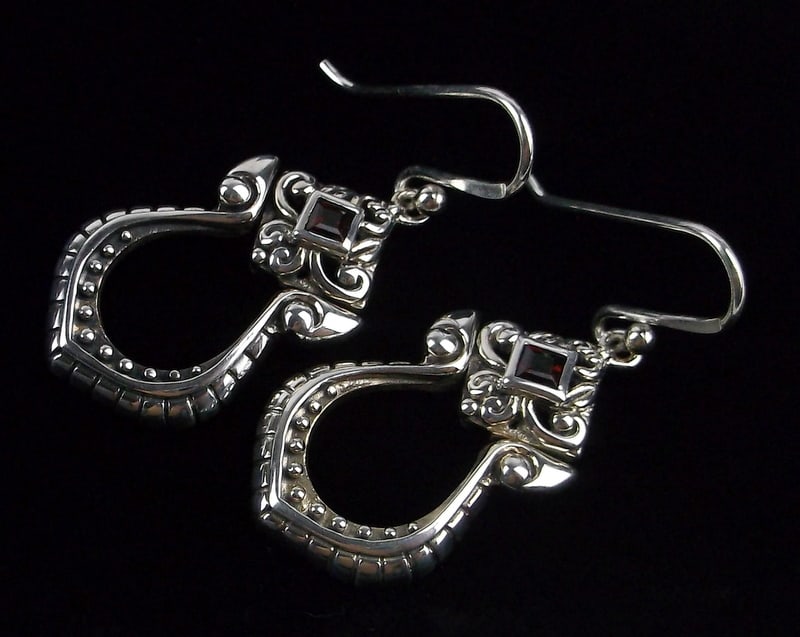 New Vint Heavy Designer Sterling Silver Garnet Earrings: Solid Sterling Silver Guaranteed, in Brand New Never Worn Condition.