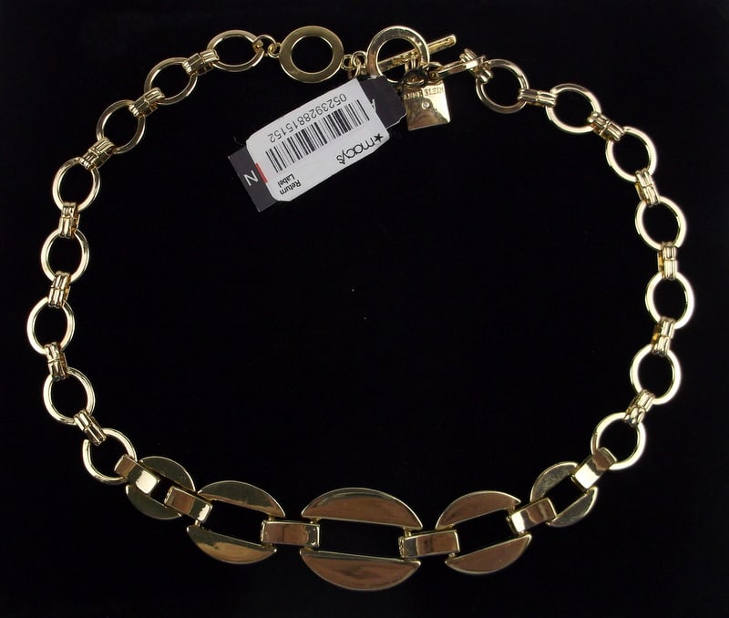 New Boxed Anne Klein Gold Tone Chain Necklace 18": new condition
