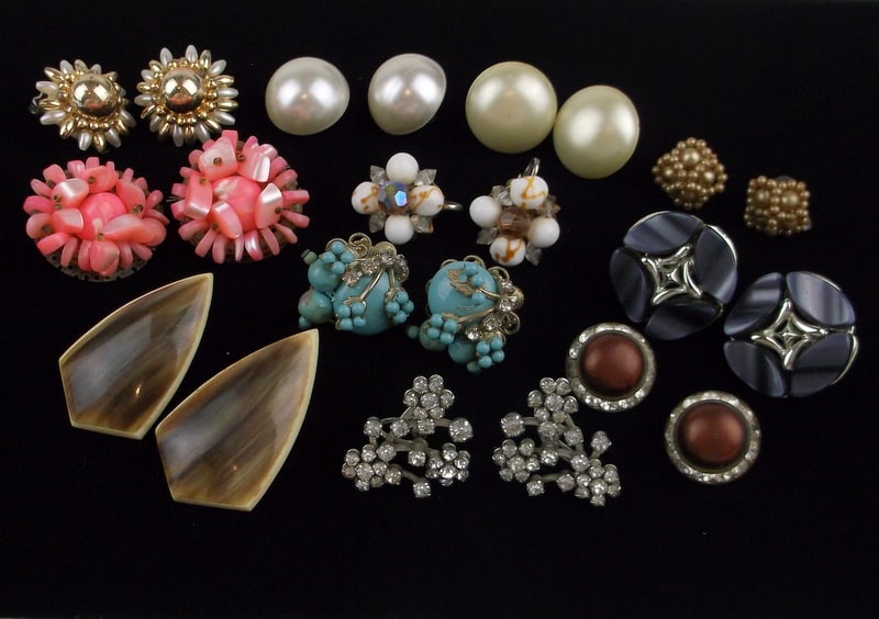 Vint 1930s-70s Rhinestone Earrings Sets Lot STAR Laguna More: a Nice Mixed Lot of the Titled Jewelry, You get all pieces shown