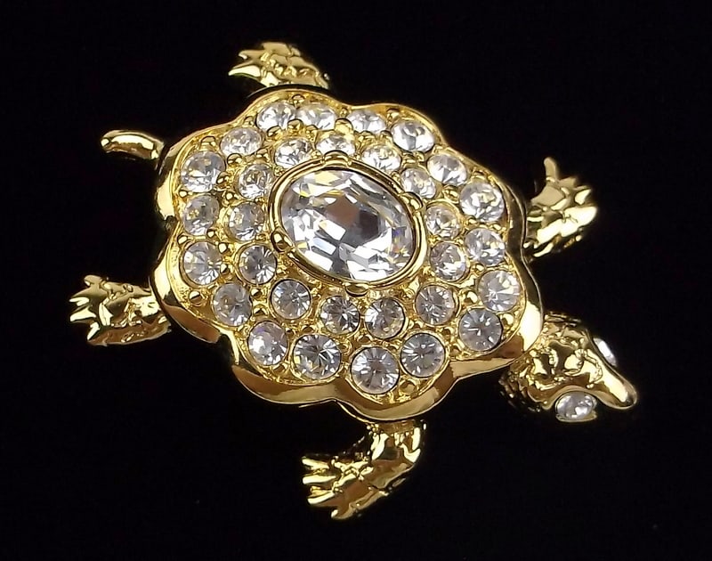 New Vintage Swarovski Crystal Turtle Brooch (1 of 3)