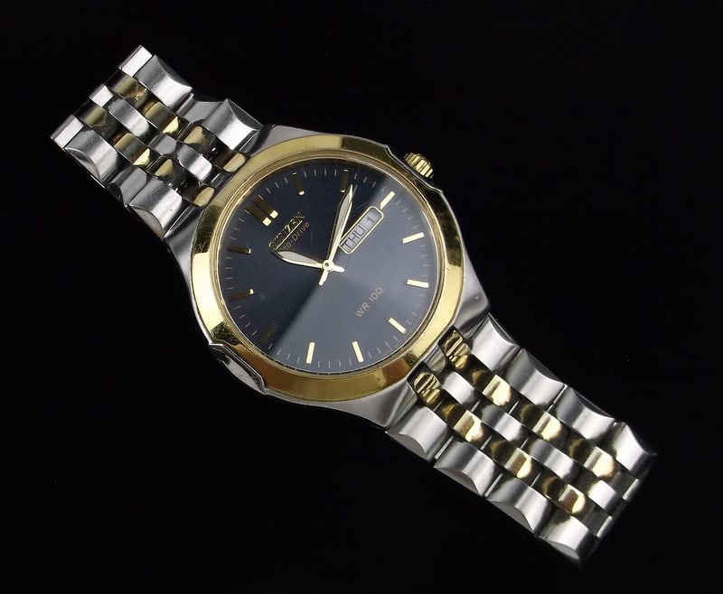 Stunning Mens Citizen Eco Drive Wristwatch Works Great: excellent condition