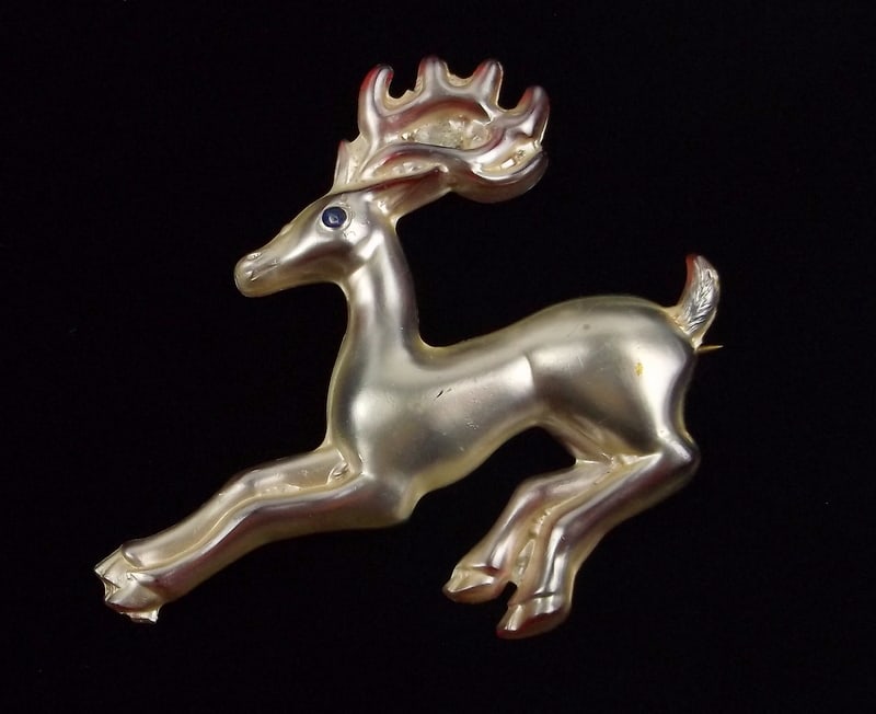 Mint Vintage 1940s Celluloid Deer Brooch Stunning: Mint Condition, In Like New Condition, Perfect