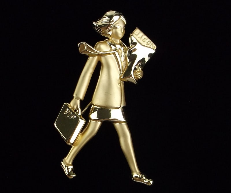 Mint Vintage Bringing Home The Bacon Lady Brooch (1 of 3)