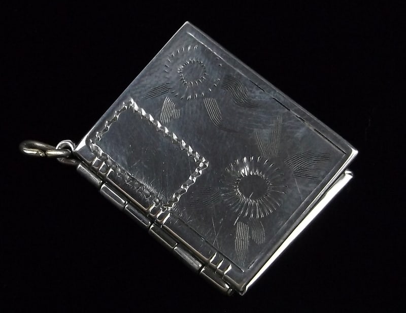 Gorgeous Vint 1910s Art Nouveau Sterling Silver Locket Pendant: Guaranteed Solid 925 Sterling Silver, in Excellent Condition