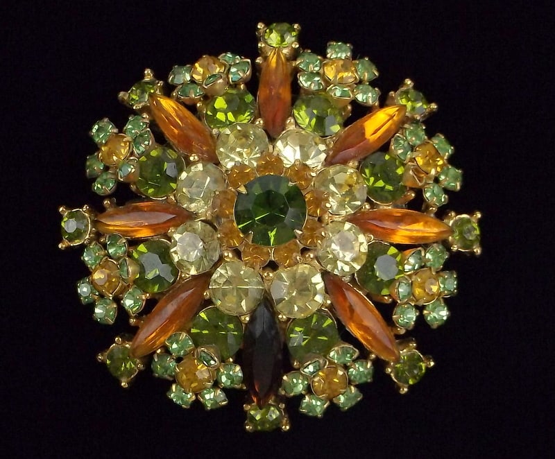 Big Mint 1950s Designer Rhinestone Brooch Well Made (1 of 4)