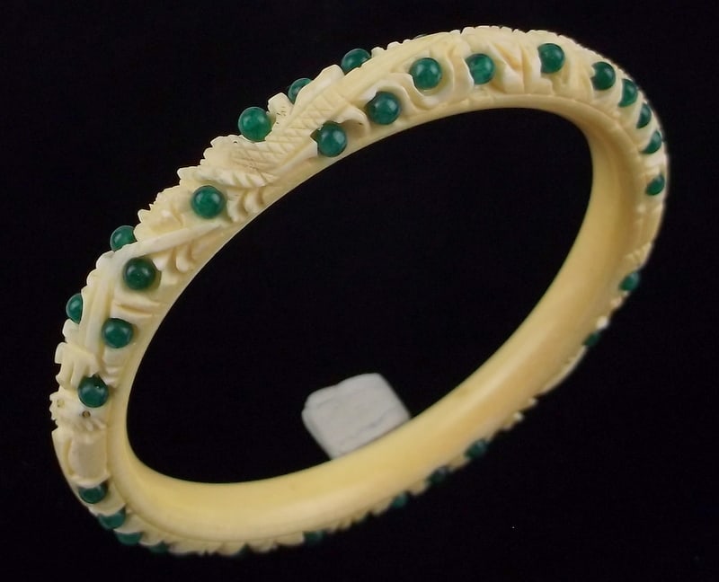RARE 1920s Art Deco Genuine Jade Dragon Bangle Bracelet (1 of 14)