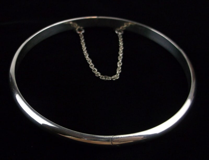 Mint Vintage Sterling Silver Bangle Bracelet 6-7.5" (1 of 3)