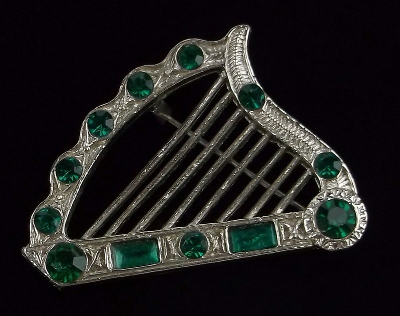 Mint Vintage 1960s Soldor Rhinestone Irish Harp Brooch (1 of 3)
