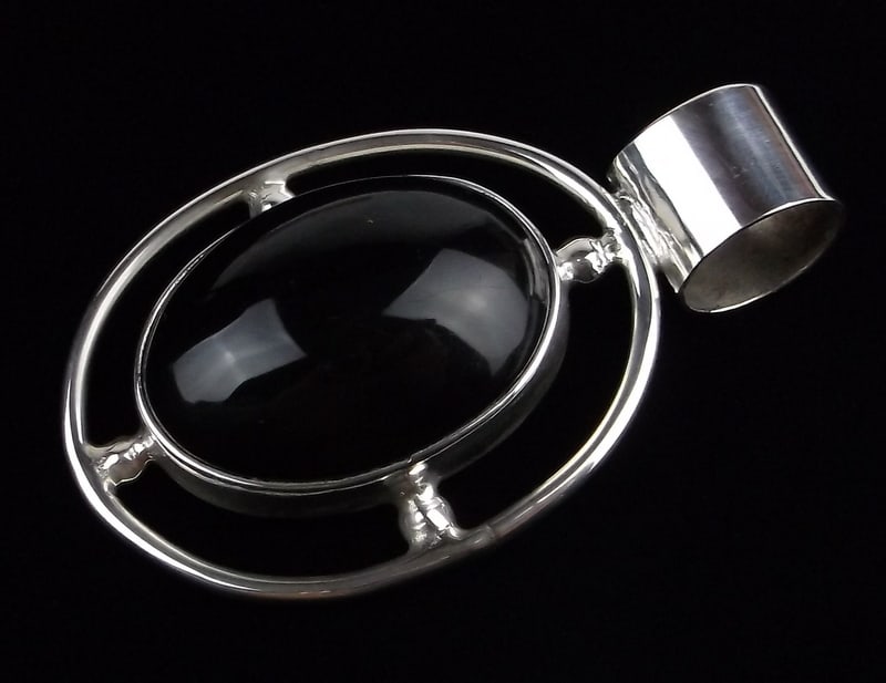 Big Mint Vintage Taxco Sterling Silver Onyx Pendant: Guaranteed Solid 925 Sterling Silver, in Excellent Condition