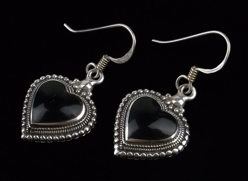 Mint Vintage Taxco Sterling Silver Onyx Heart Earrings: Guaranteed Solid 925 Sterling Silver, in Excellent Condition