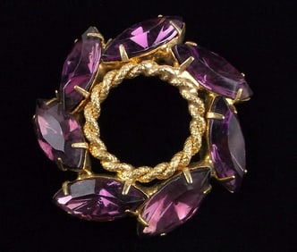 Mint Vintage 1960s Rhinestone Brooch