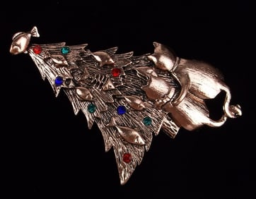 Mint Enameled Rhinestone Cat Christmas Tree Brooch