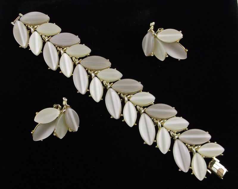 Mint 1960s Kramer NY Lucite Bracelet Earrings Set 7.5": Mint Condition, In Like New Condition, Perfect