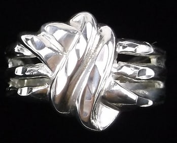 Mint Vintage Sterling Silver Design Ring 6.5