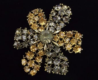 Big Mint Vintage 1950s Rhinestone Brooch