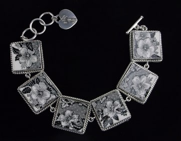 Mint Jacqueline Smiley Sterling Silver Porcelain Bracelet 9.5"