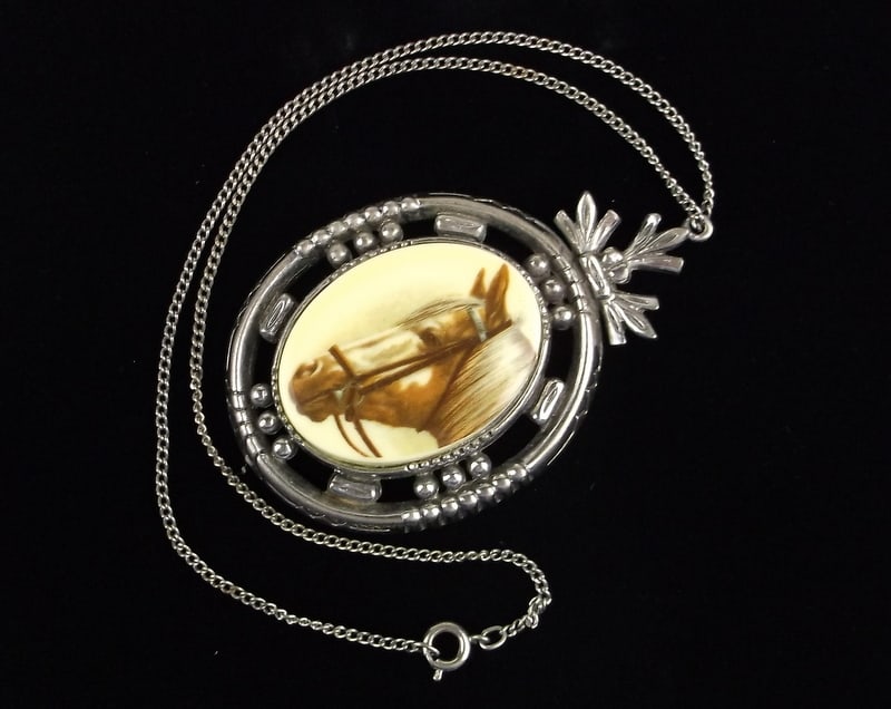 Mint Vintage 1960s ART Horse Cameo Necklace 16": Mint Condition, In Like New Condition, Perfect