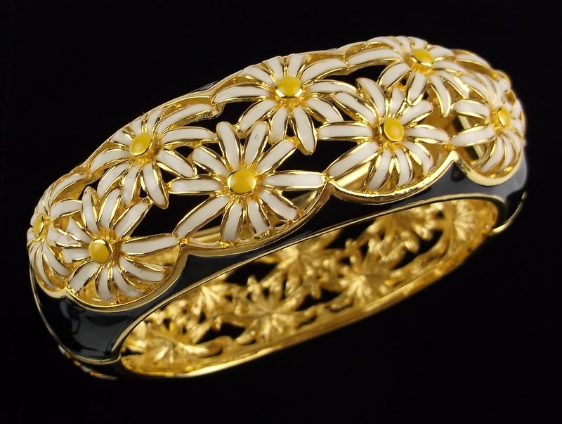 Big New Vintage Joan Rivers Sunflower Clamper Bracelet: new condition
