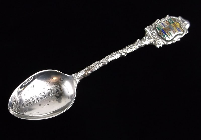Stunning Vint Heavy Sterling Silver Windsor Canada Spoon Ski: Guaranteed Solid 925 Sterling Silver, in Excellent Condition