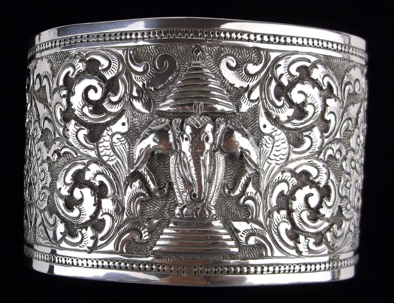 Mint HUGE Heavy Bali Sterling Silver Elephant Cuff Bracelet (1 of 11)