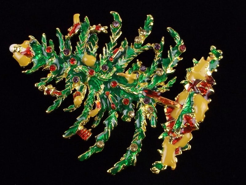 Mint Vint Designer Enameled Rhinestone Christmas Tree Brooch (1 of 3)