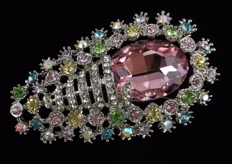 Mint Vintage Rhinestone Brooch (1 of 2)