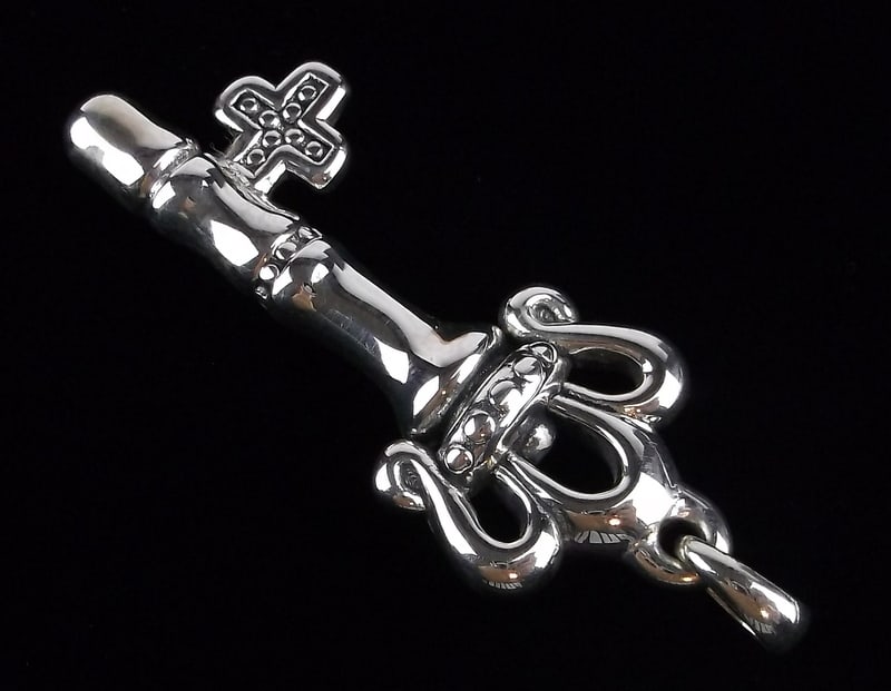 New Big Italian Sterling Silver Key Pendant: Solid Sterling Silver Guaranteed, in Brand New Never Worn Condition.