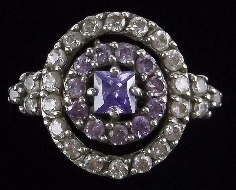 Mint Vintage Sterling Silver Amethyst Ring 8 (1 of 3)