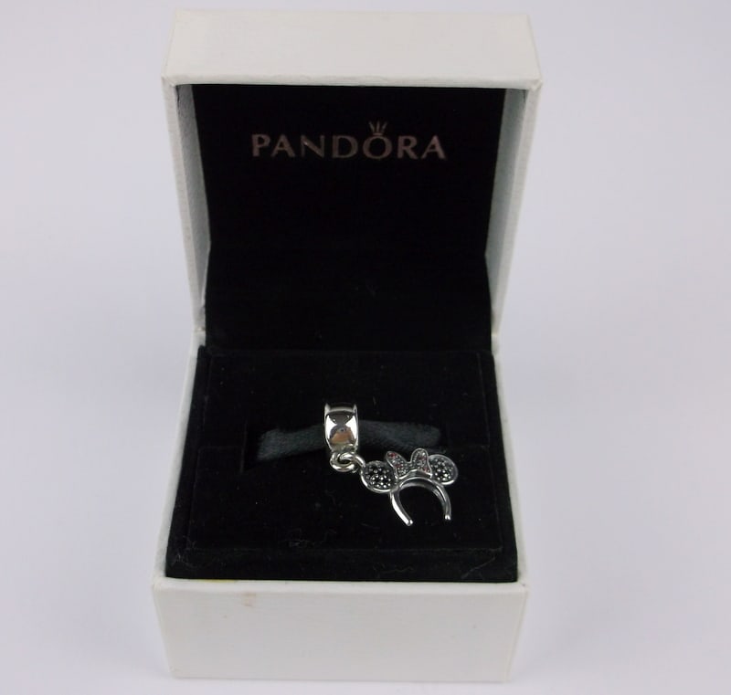 New Boxed Disney Pandora Sterling Minnie Mouse Charm Bead (1 of 4)