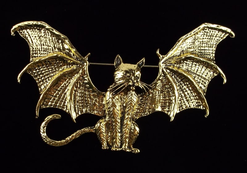 Big Mint Halloween Cat Bat Brooch (1 of 2)