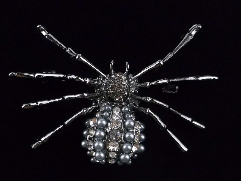 Mint Enameled Rhinestone Spider Brooch Halloween (1 of 2)