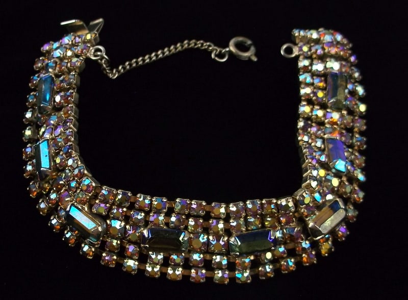 Mint Vintage 1950s Aurora Borealis Rhinestone Bracelet 7.25" (1 of 3)
