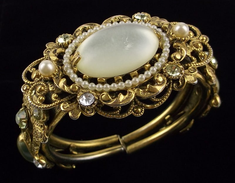 RARE 1940s Selro Corp Jelly Belly Rhinestone Clamper Bracelet (1 of 6)