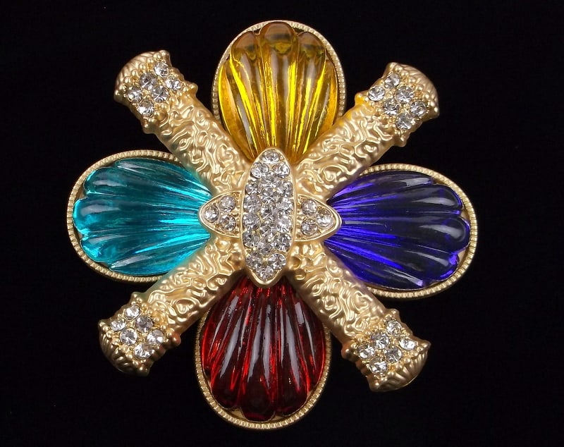 Big Mint Enameled Rhinestone Lucite Shell Cross Brooch (1 of 2)
