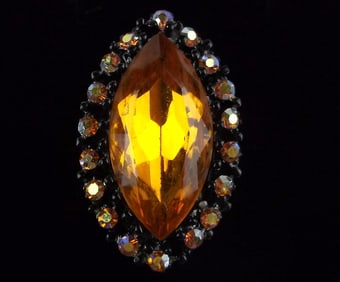 Mint Vintage 1950s Designer Rhinestone Ring 6-9 Adjustable