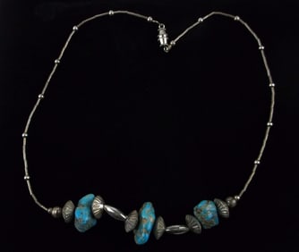 Stunning 1960s Navajo Sterling Silver Turquoise Necklace 18"