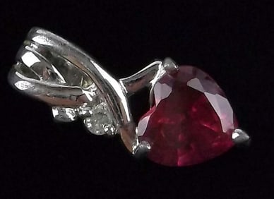 Mint Vintage Sterling Silver .75ct Ruby Diamond Pendant