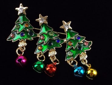 Mint Enameled Rhinestone Jingle Bells Christmas Tree Brooch