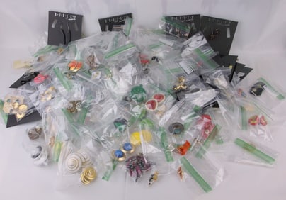 HUGE LOT OF 194 Vintage Earrings Sets Collection Lot