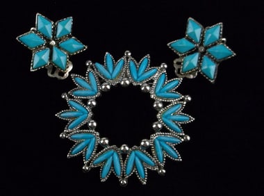 Mint Vintage 1960s Southwestern Brooch Earrings Set