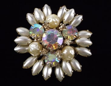 Mint Vintage 1950s Rhinestone Celluloid Brooch