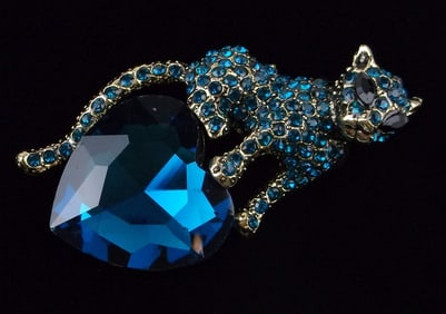 Mint Enameled Rhinestone Leopard Heart Brooch
